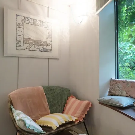 Bed & Breakfast Couette Et Cafe Chez Adrien